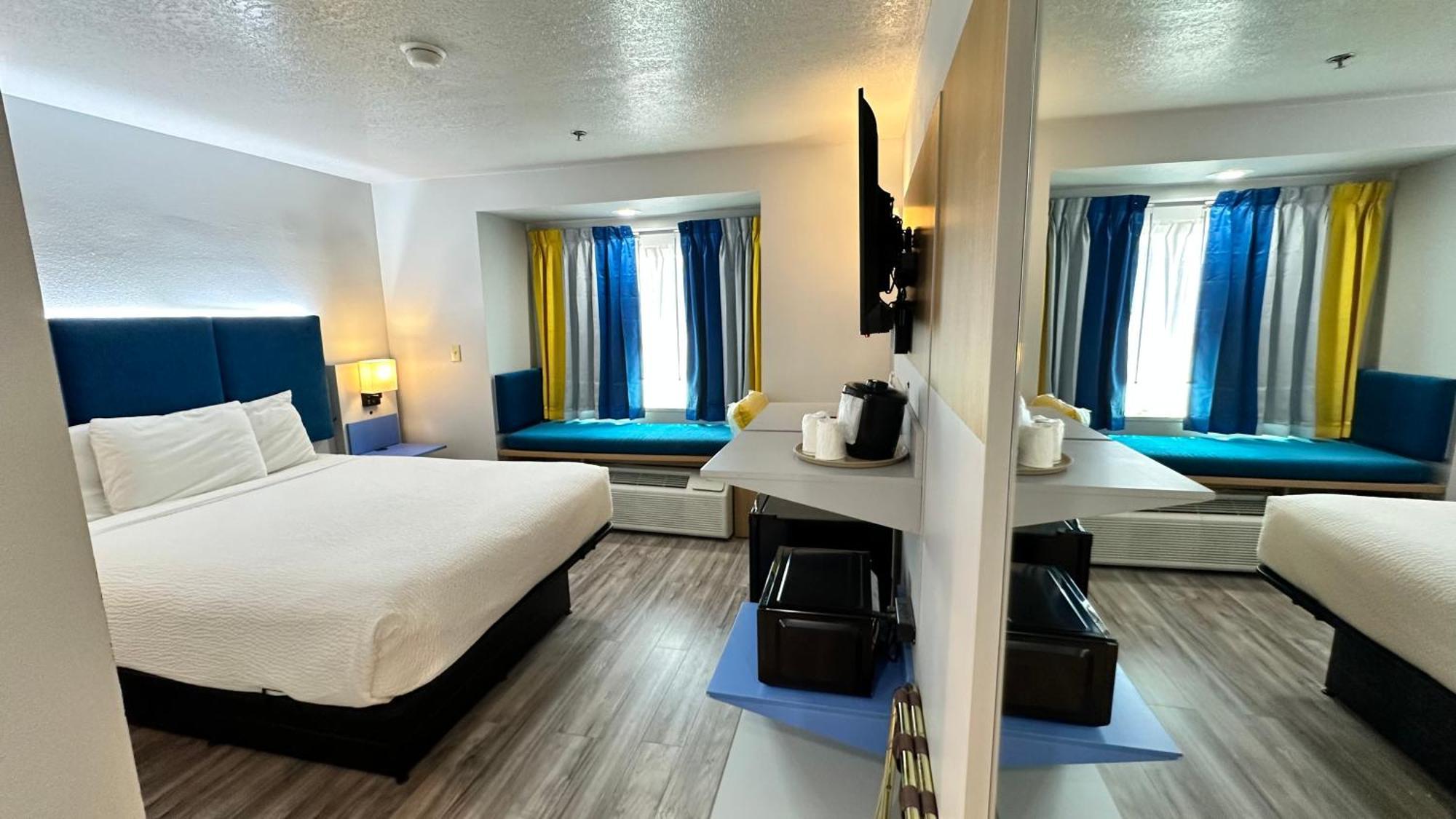 Microtel Inn & Suites By Wyndham Gallup - Pet Friendly Exterior photo